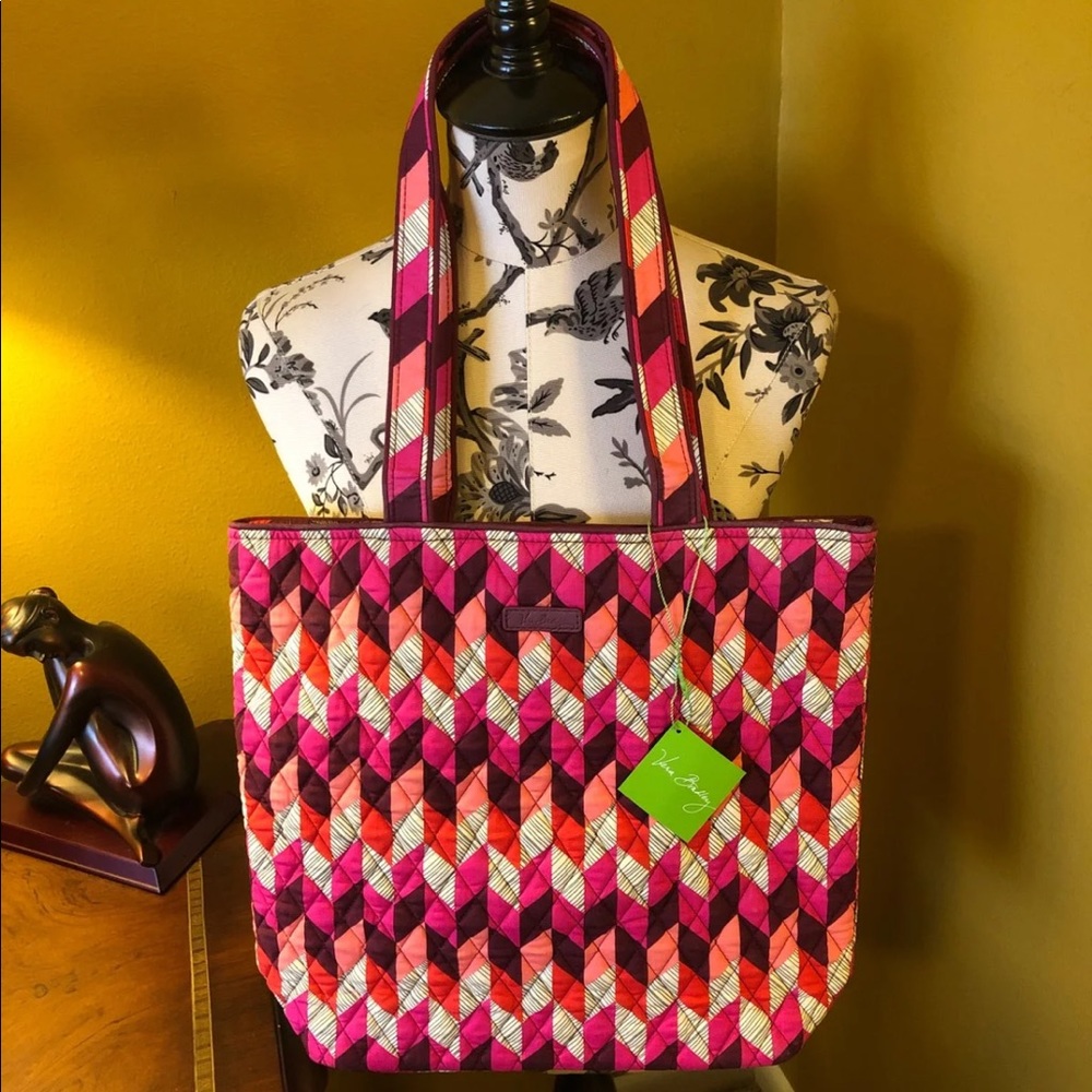 NEW!  Vera Bradley Tote in Bohemian Chevron!